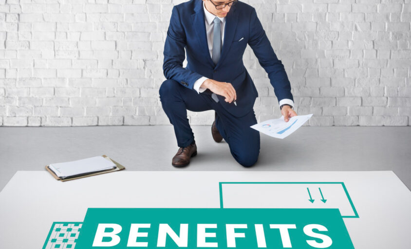 employee benefits for holidays
